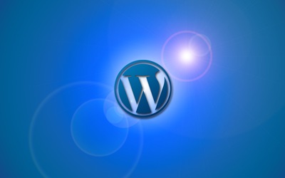 WordPress con destellos y fondo azul